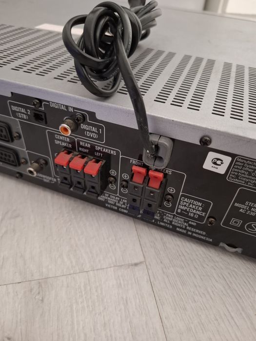 Statie JVC 5+1 model RX-E100RSB