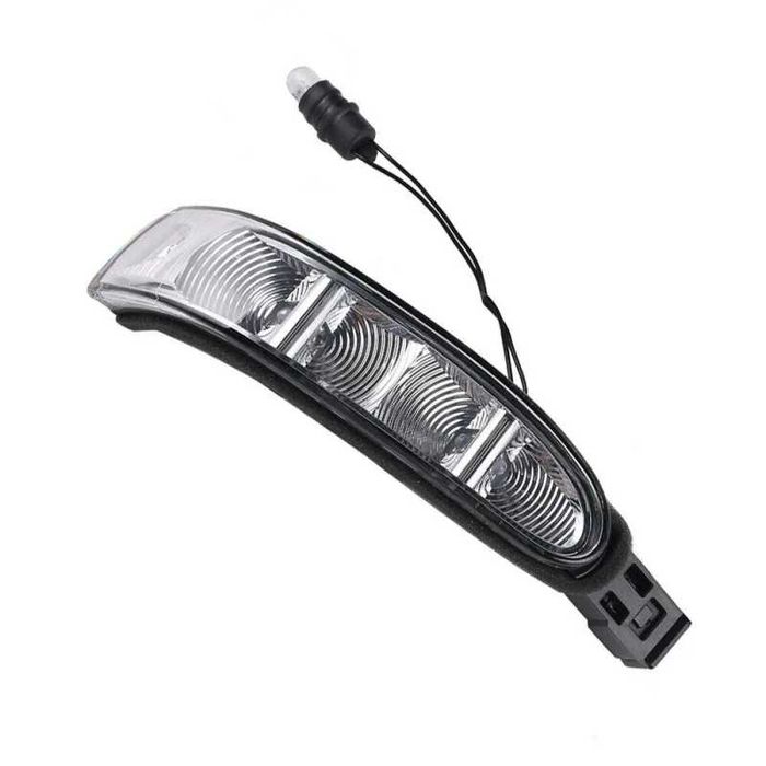 НОВИ !Супер Ярки LED Мигачи Огледала Mercedes ML/GL 164 /R 251  Canbus