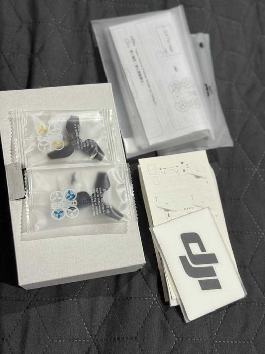DJI Neo Fly More Combo