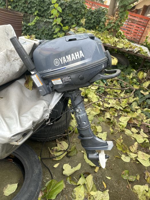 Vand barca aluminiu+Motor yamaha nou+sonar Garmin nou.