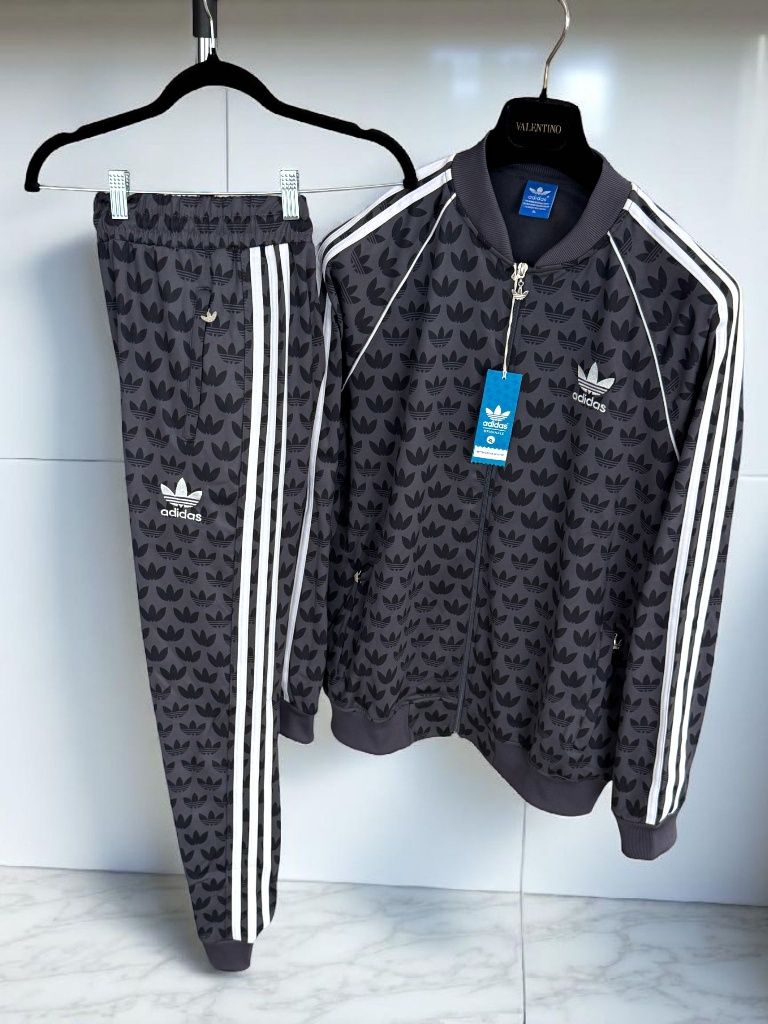 Trening Barbati Siglele Cusute Adidas