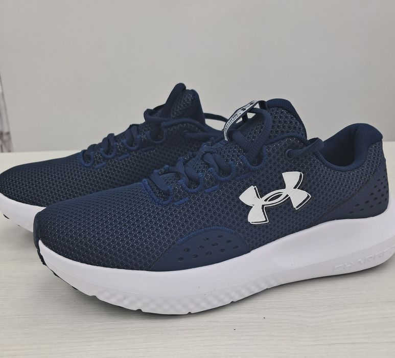 Кроссовки унисекс