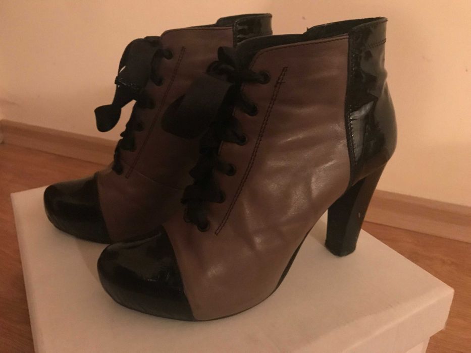 Зимни обувки естестена кожа бианки като нови, всички по 20лв