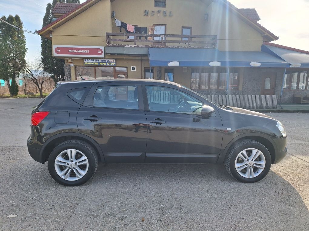 Nissan Qashqai an 2009 2.0 dci 4x4