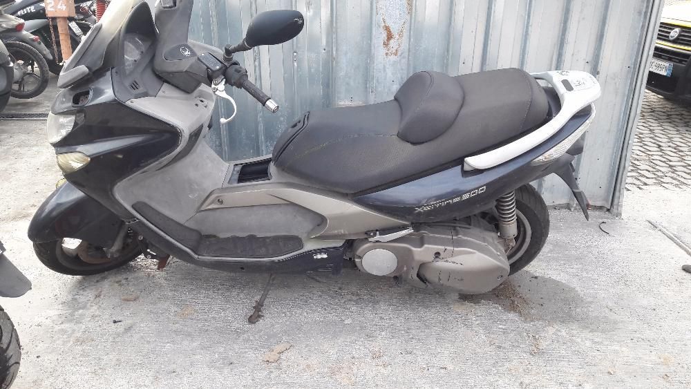 Мотоциклет,скутер Кимко Ексайтинг( Kymco Xciting) 250-500на части