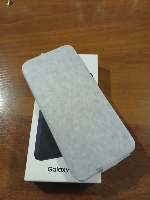 Samsung A 16 6/128 sotiladi