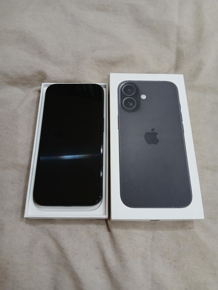 IPhone 16 128GB Като Нов!!