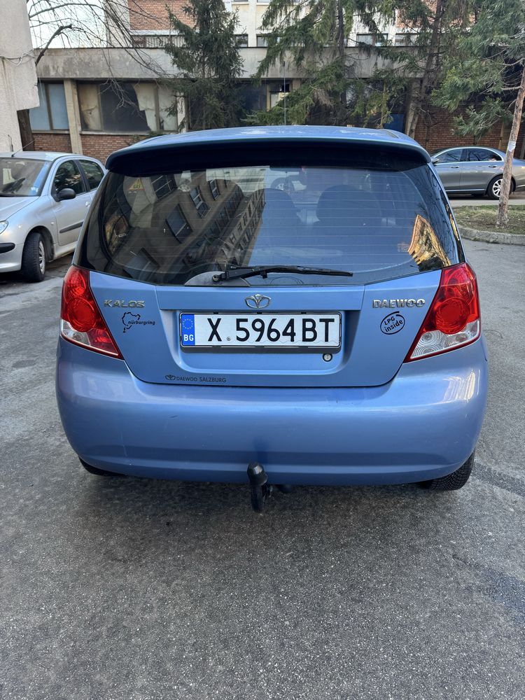 Автомобил Деу калос