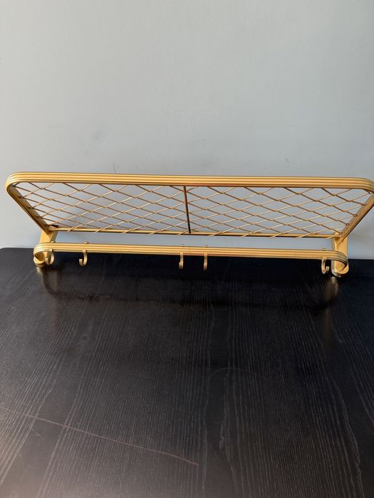 Стенна закачалка / 60-те