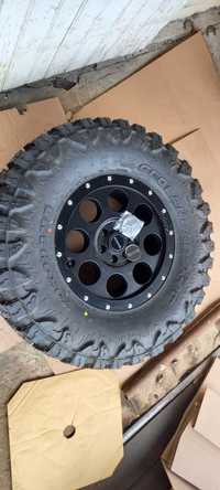 Офроуд гума YOKOHAMA GEOLANDAR X-MT  35X12.5R17 джанта delta  17"