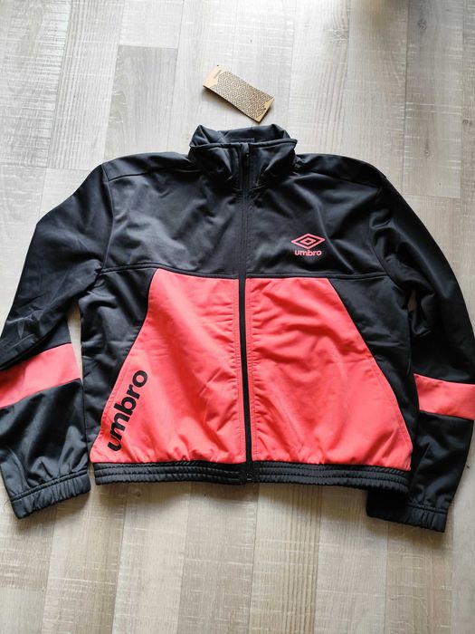 Дамско горнище за спорт UMBRO от Германия