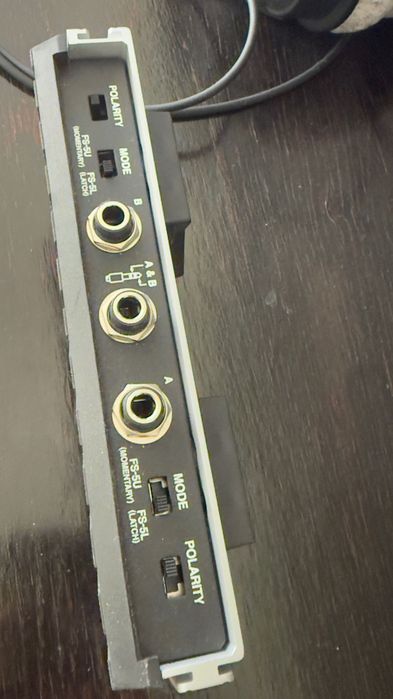FS-6 foot controler Boss Roland