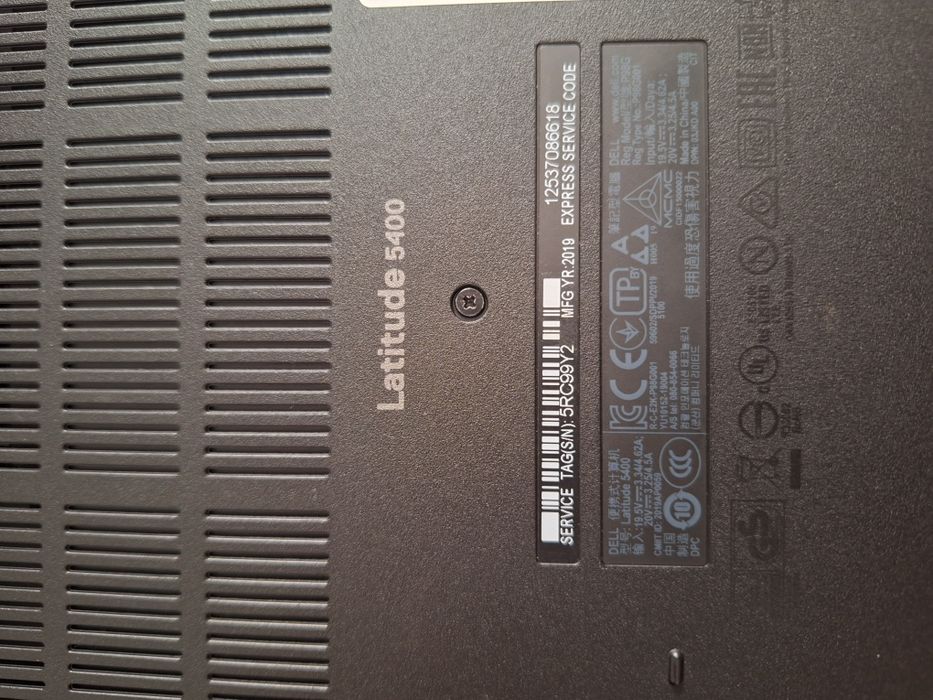 Dezmembrez Dell Latitude 5400.5300