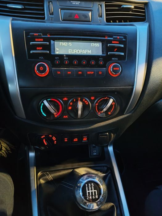 Nissan Navara 2.3 dci 163 cp, 4x4, Fabricație 2020, km 109000 reali .