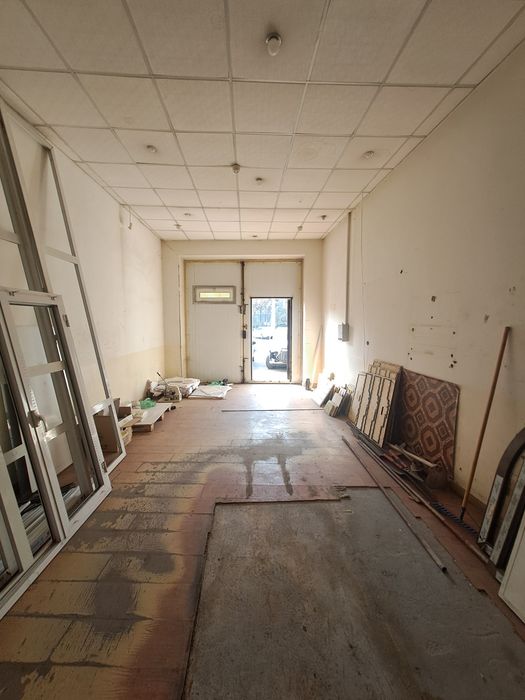 Мошмна усталари учун сервизга, битта бокс сотилади 60 квм