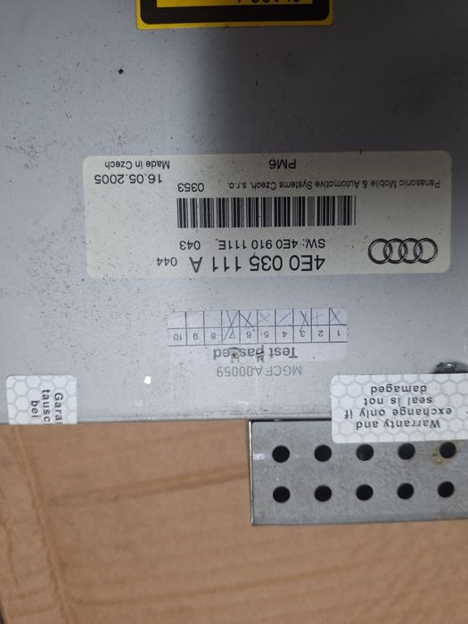 Statie amplificator radio box cd player magazie Audi a4 A6