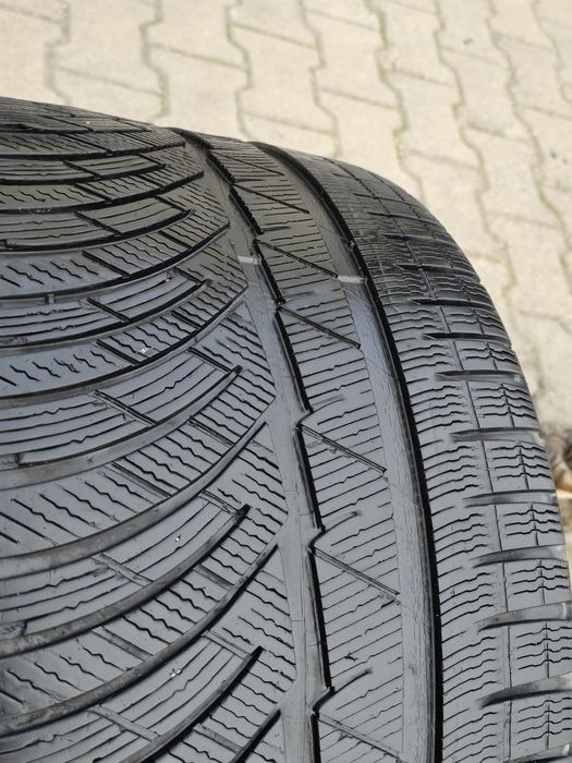 295 30 19 Michelin