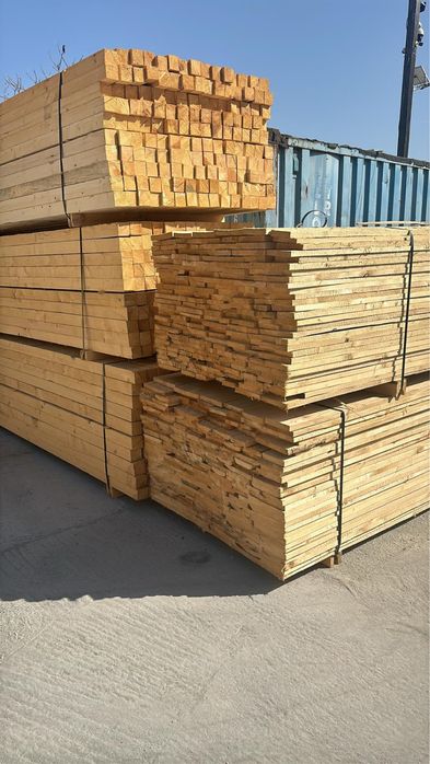 Depozit cherestea rasinoase pentru constructii