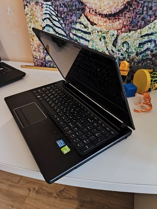 Продам lenovo g580 на запчасти