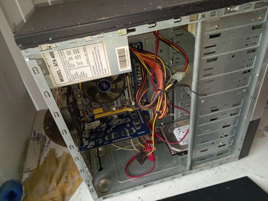 Продам системный блок на запчасти