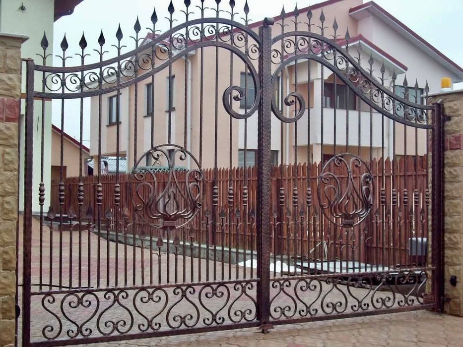 Confecții metalice.