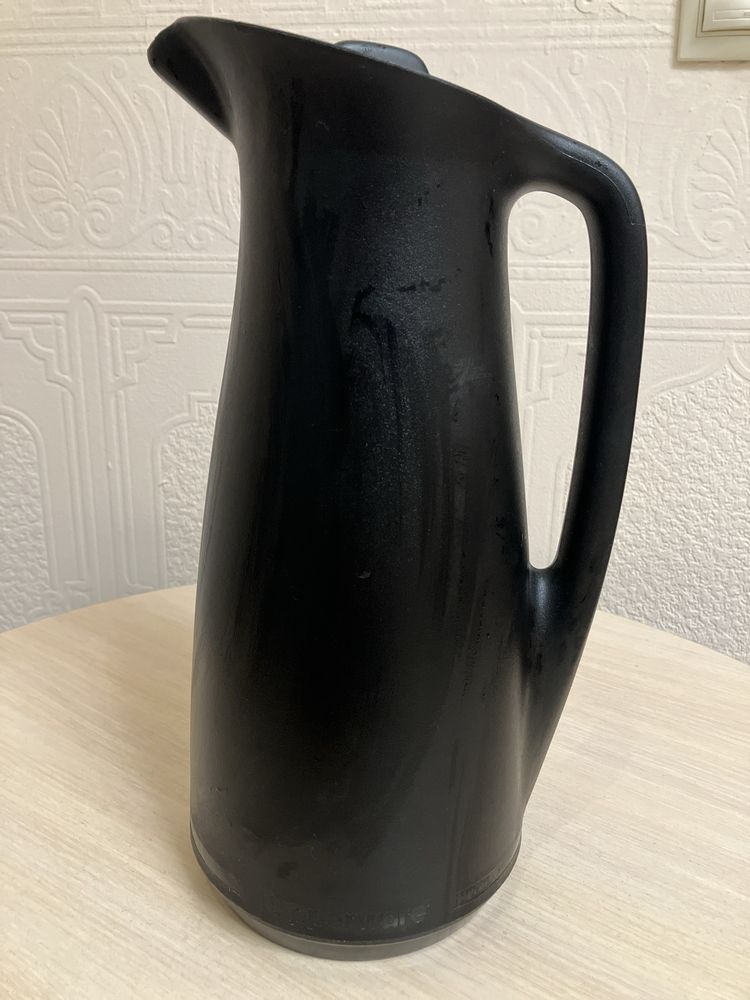 Кувшин tupperware 1л