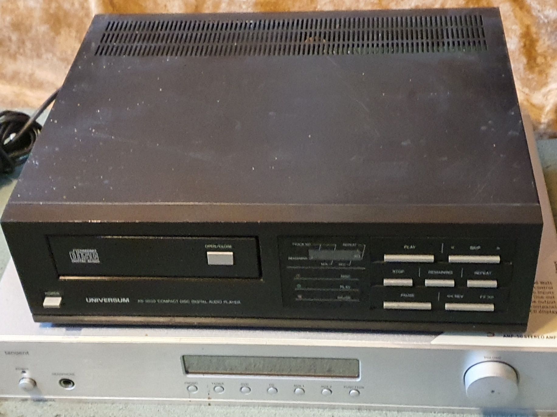 Player cu 2x TDA1540D (ceramic), anii '82, identic kyocera da910