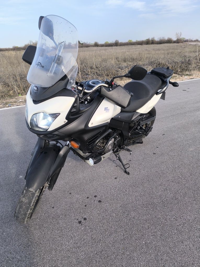 Suzuki v strom 650
