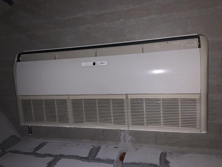 Таванно-стенен климатик FUJITSU-AOY45UMAXT