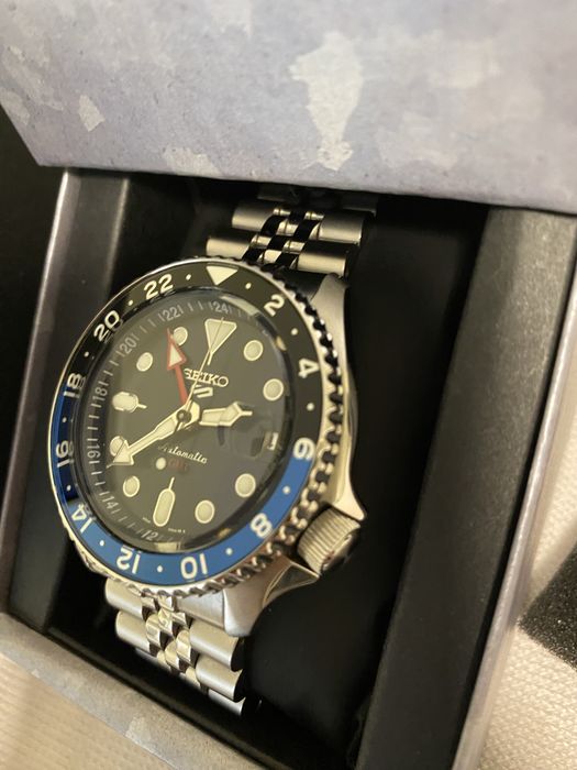 SEIKO 5 GMT Automatic - SSK003K1