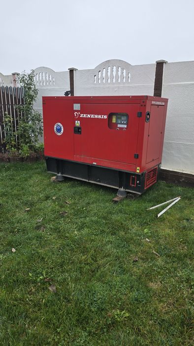 Generator zenessis 22 kw nou