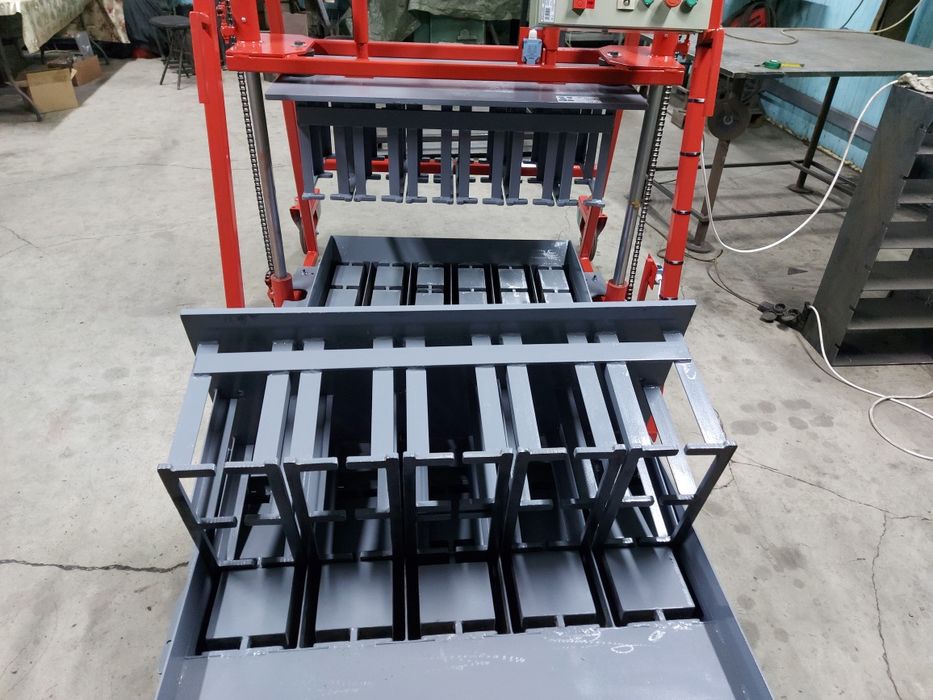 Presa / Vibropresa / Masina boltari oferta vacanta