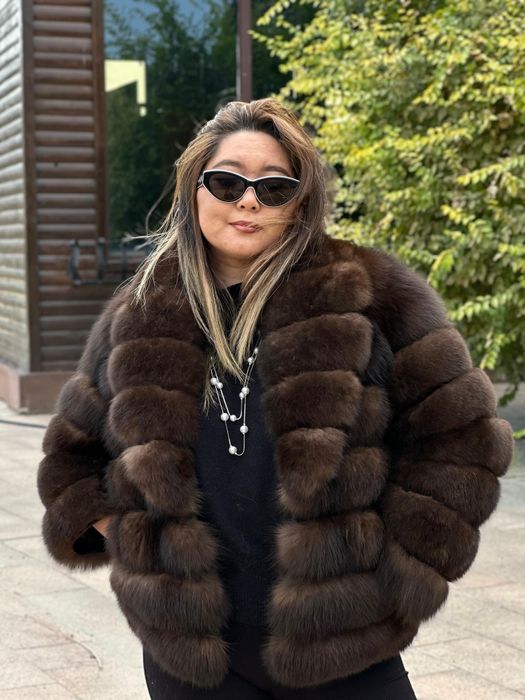 Продаю шубу новую