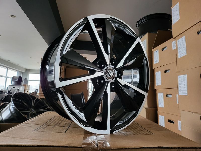 18цола Nissan 5x114.3 Нисан 5х114.3