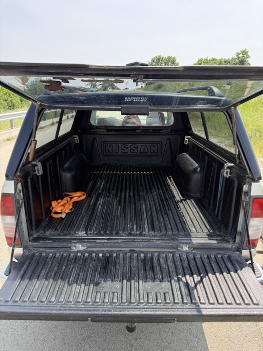 Nissan Navara D22 2.5 diesel 133cp autoutilitar 4 locuri 2003