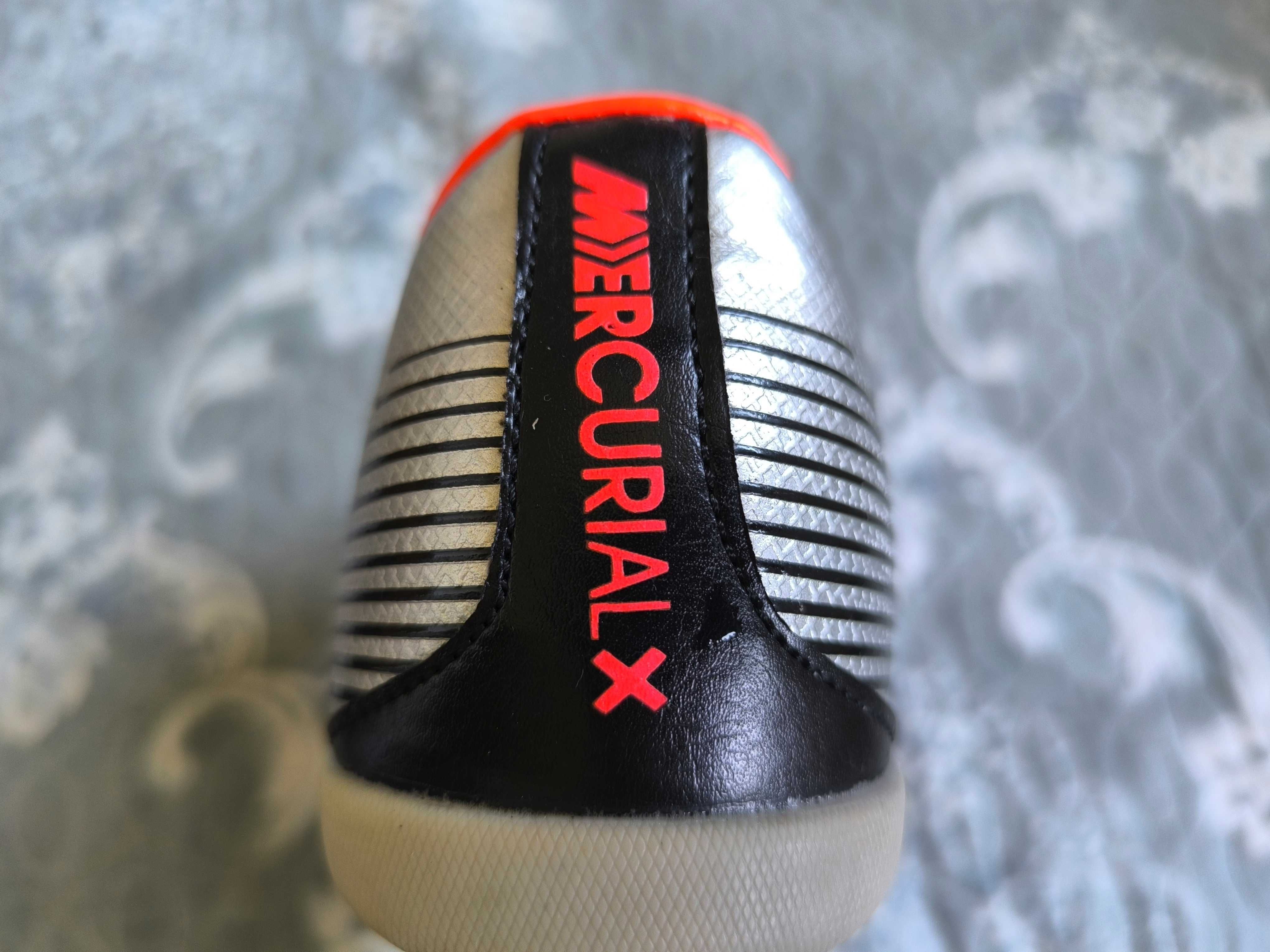 Продаётся б/у в отличном состоянии Nike mercurial X