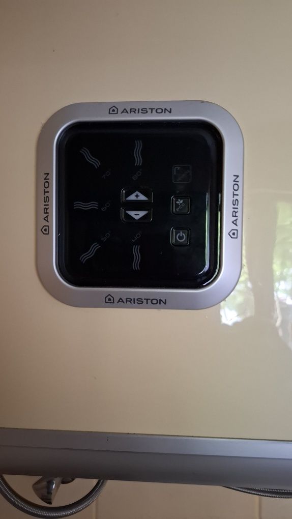 Boiler ariston velis 50 litri