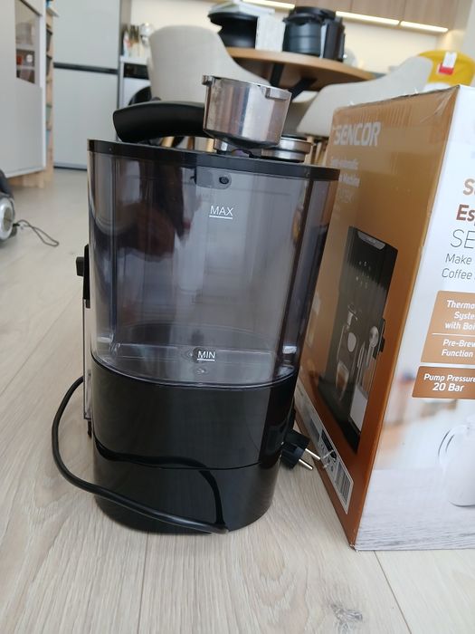 Sencor SES 4040BK Press кафемашина в гаранция