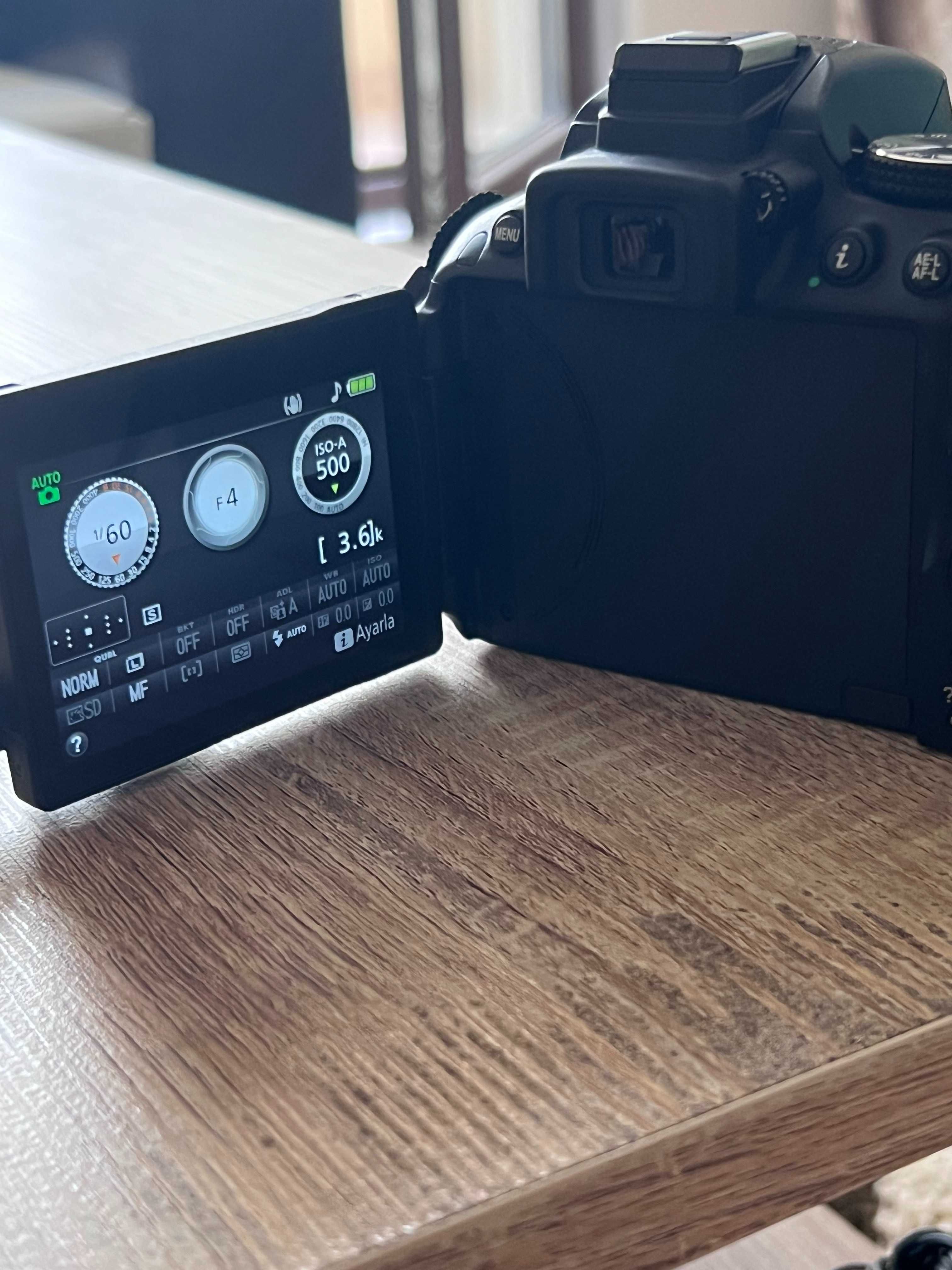Продавам Nikon D5300 с обектив Nikkor 18-55 mm