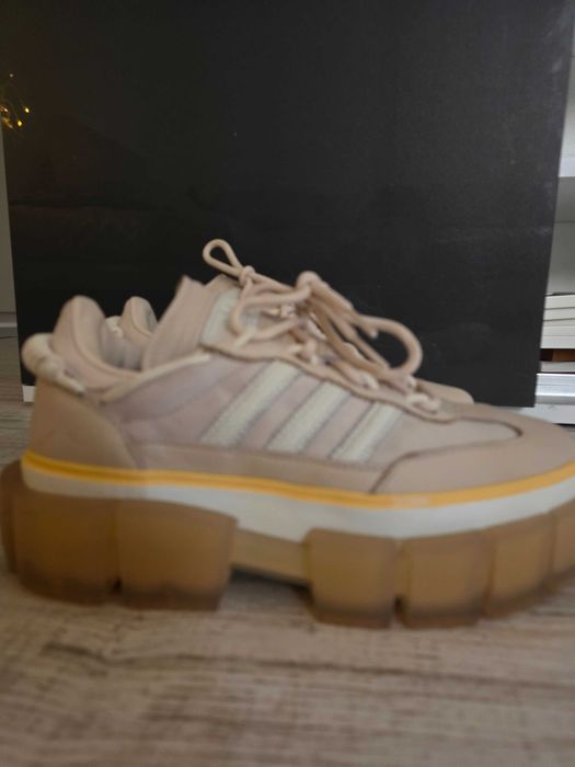 Adidas дамски маратонки