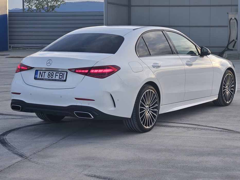 Vând  Mercedes C 300 - AMG - Mild hybrid
