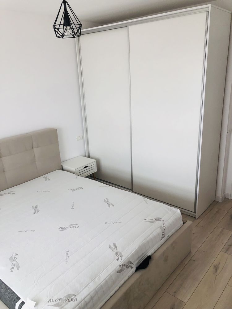 Apartament de inchiriat