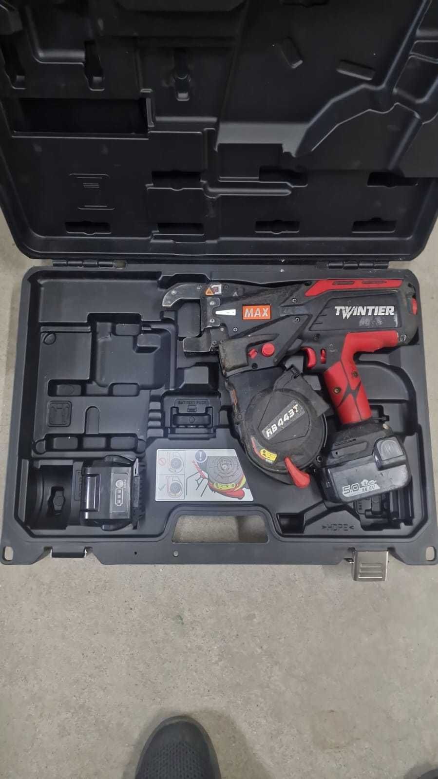 Mașină, pistol de legat fier beton MAX RB443T(CE) second