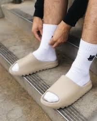 Чехли Yeassy Slides изключително удобни