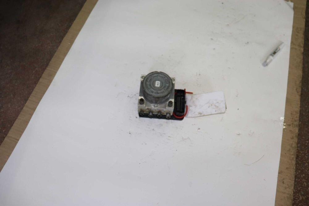 Модул за управление ABS помпа блок Citroën , Peugeot 98226548