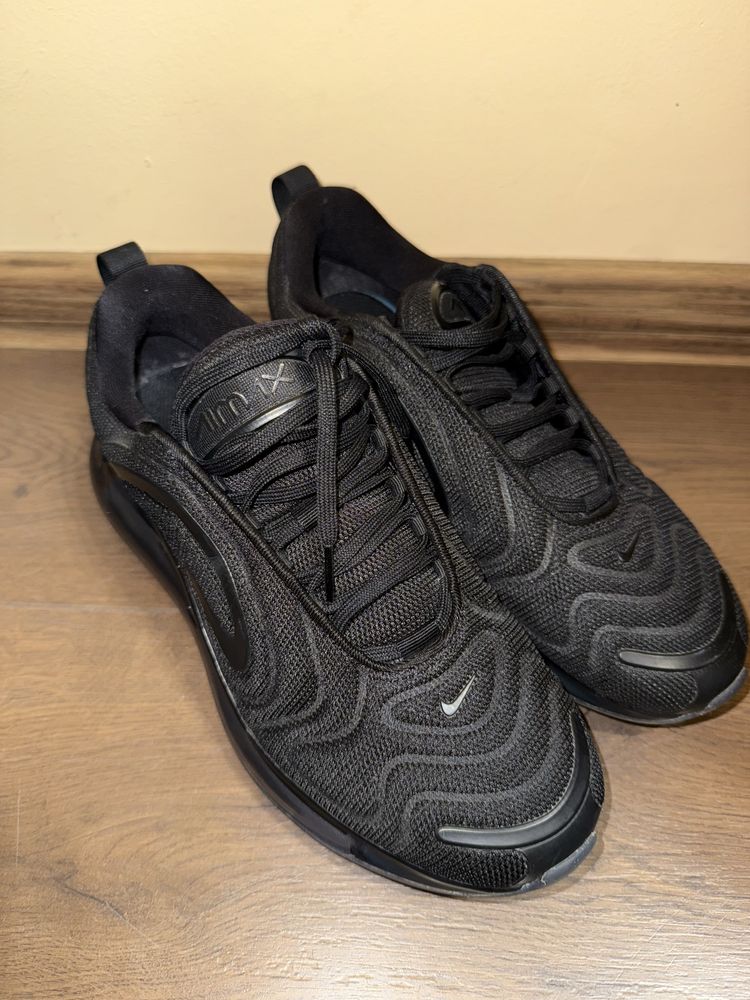 Маратонки Nike air max 720