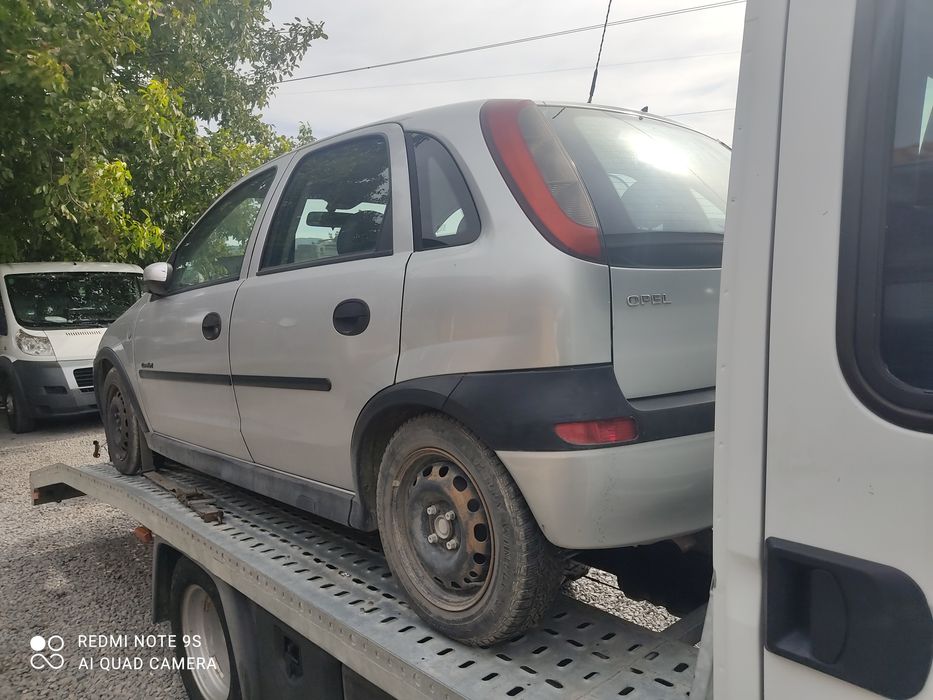Опел Корса С на части 1.0 бензин.