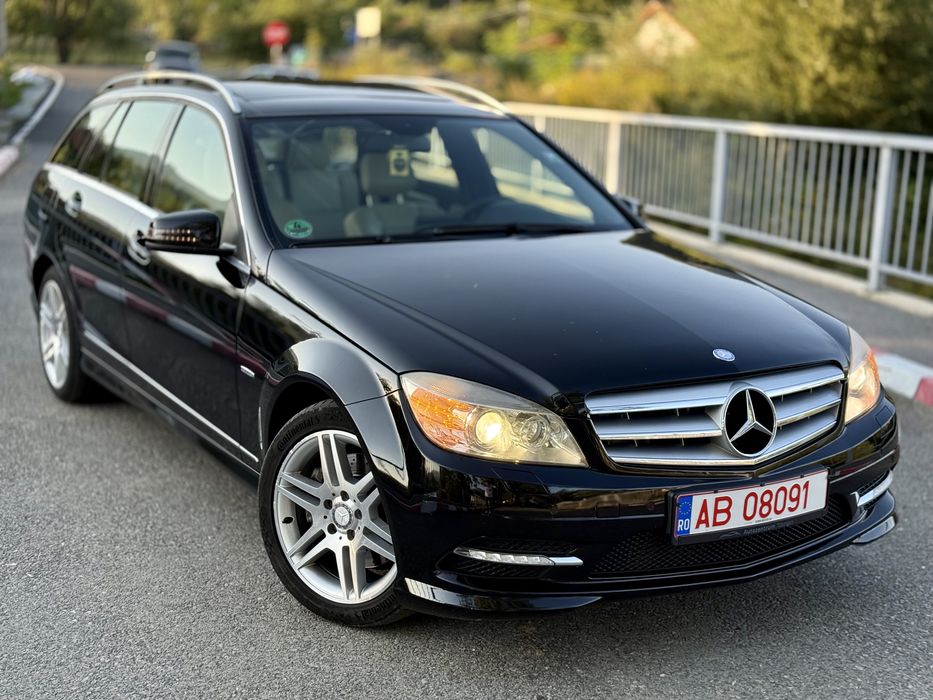 Mercedes-Benz C350 Pachet AMG
