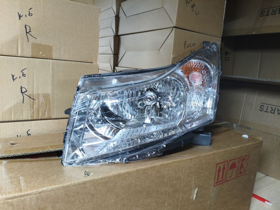 Передние Фары Шевроле Круз/Chevrolet Cruze