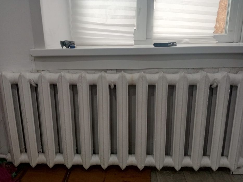 Радиатор, батарея чугунная
